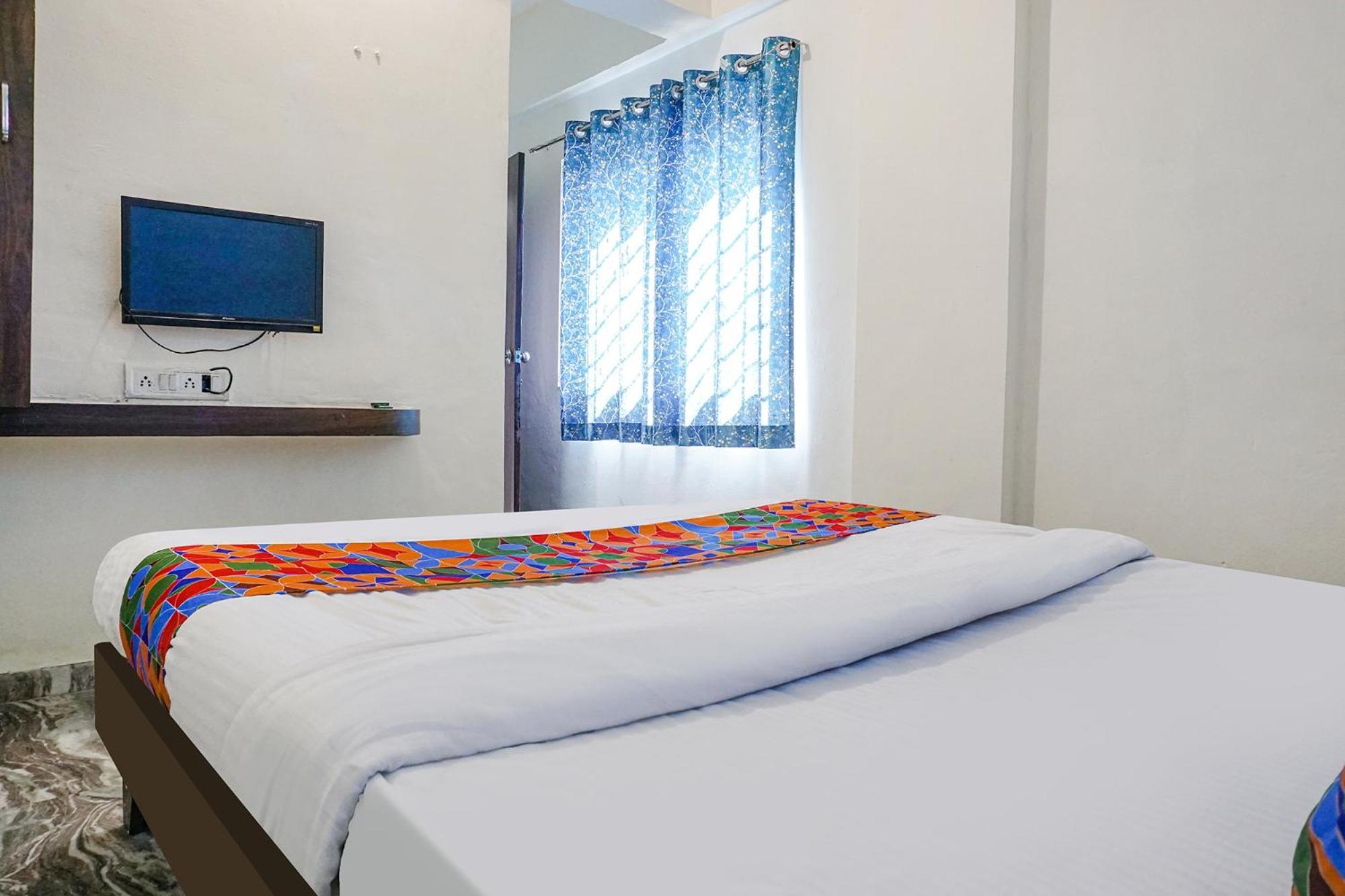 Fabhotel Gokul Lodge Gorhe Khurd Buitenkant foto