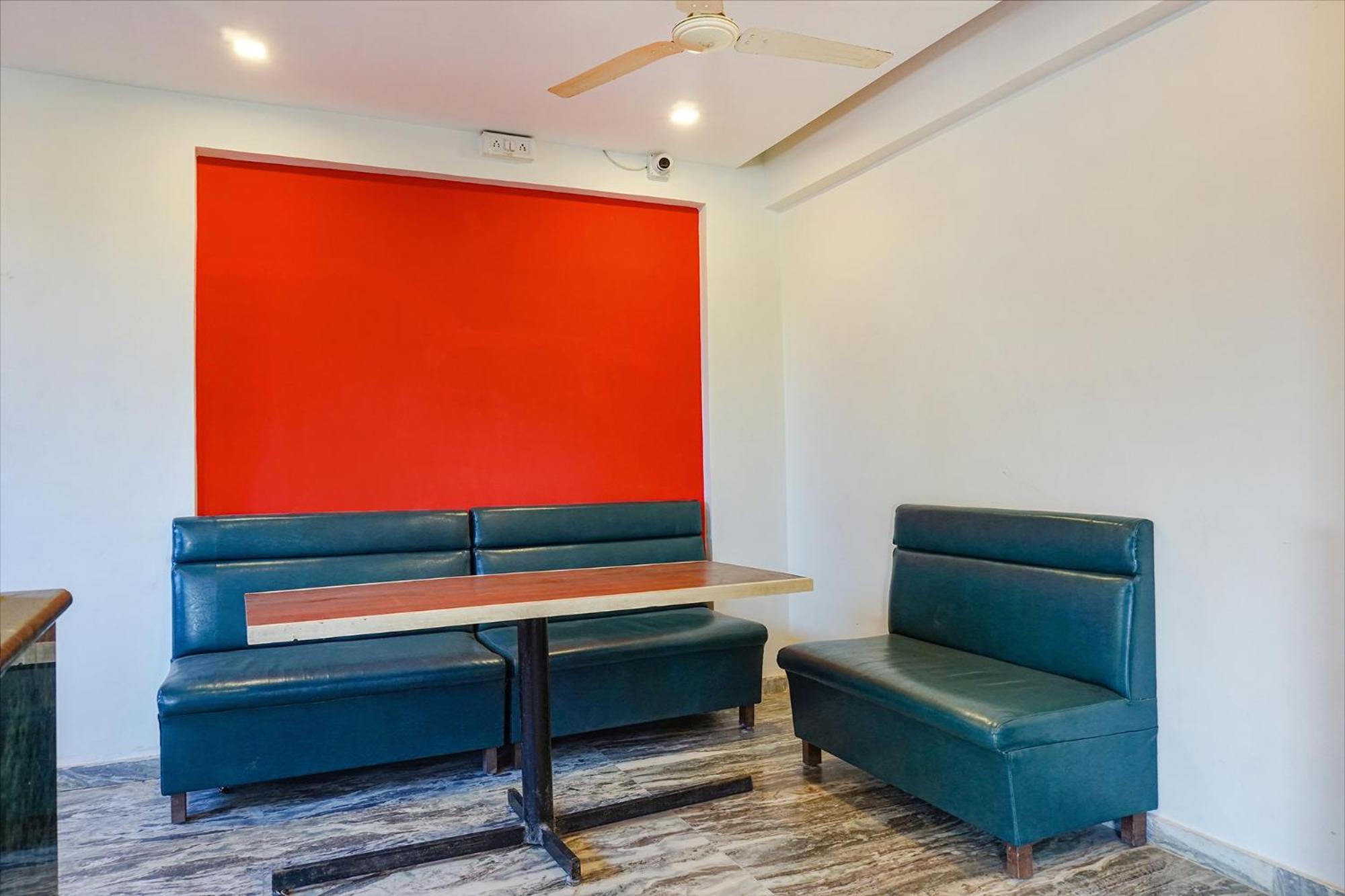 Fabhotel Gokul Lodge Gorhe Khurd Buitenkant foto