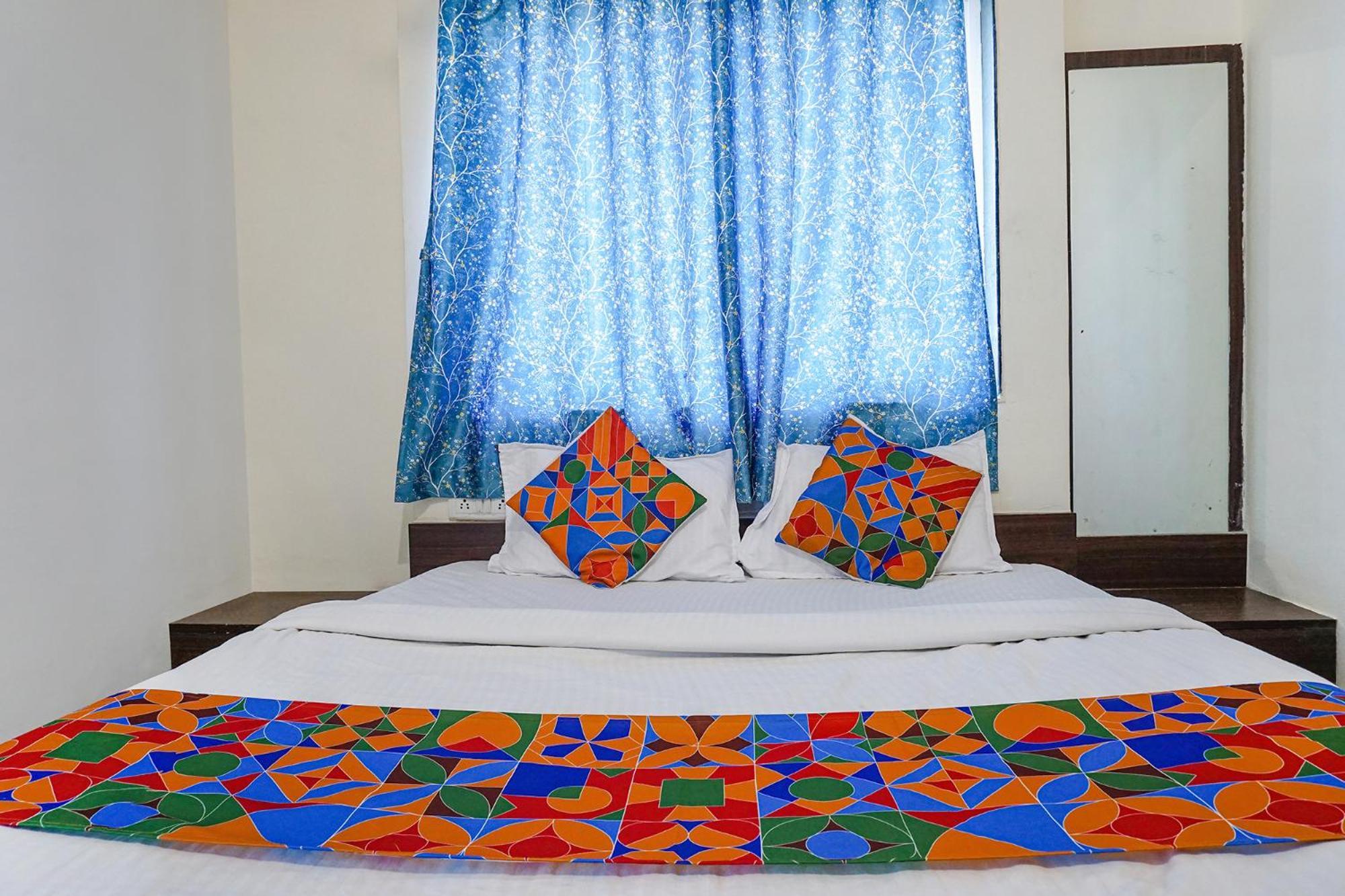 Fabhotel Gokul Lodge Gorhe Khurd Buitenkant foto