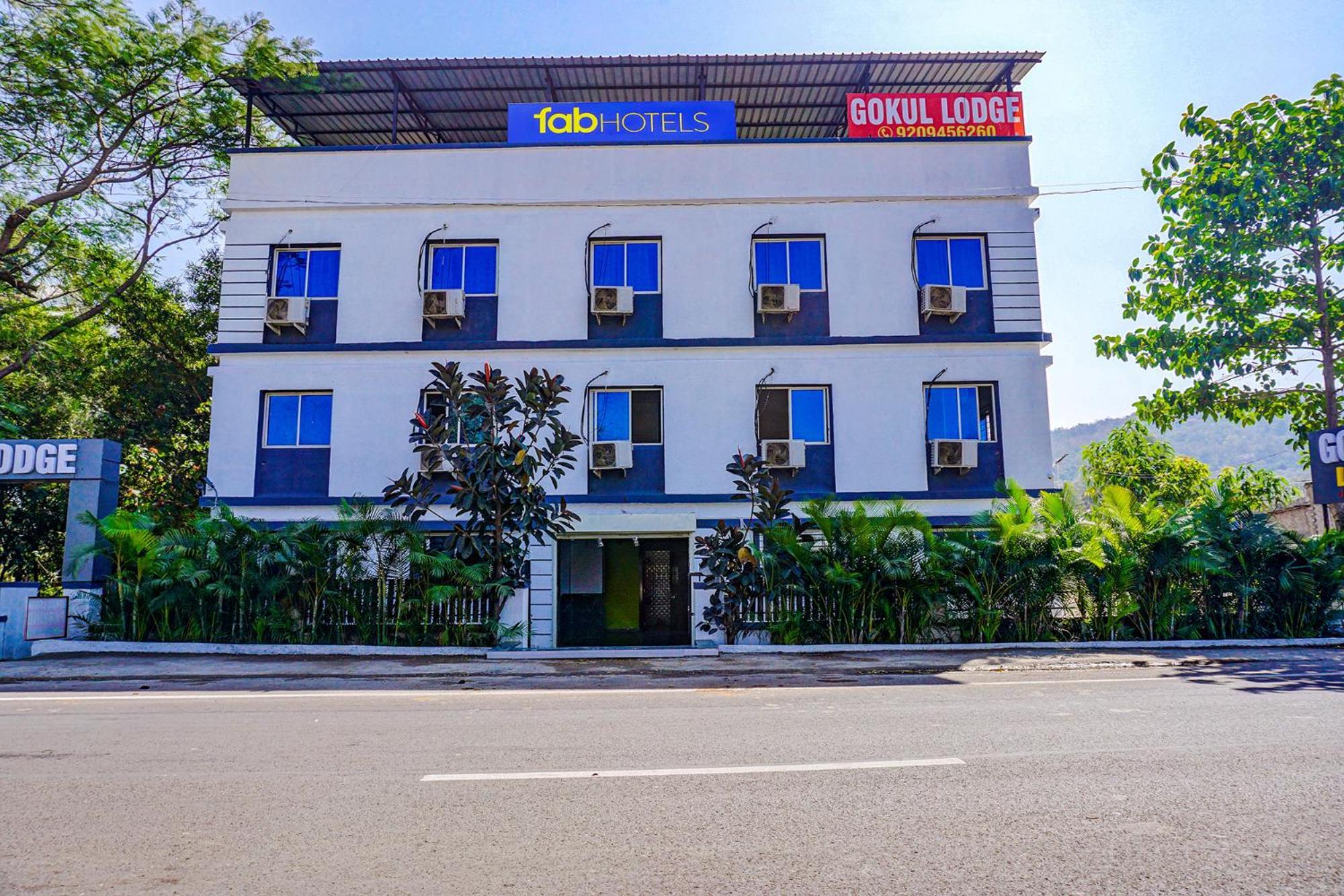 Fabhotel Gokul Lodge Gorhe Khurd Buitenkant foto