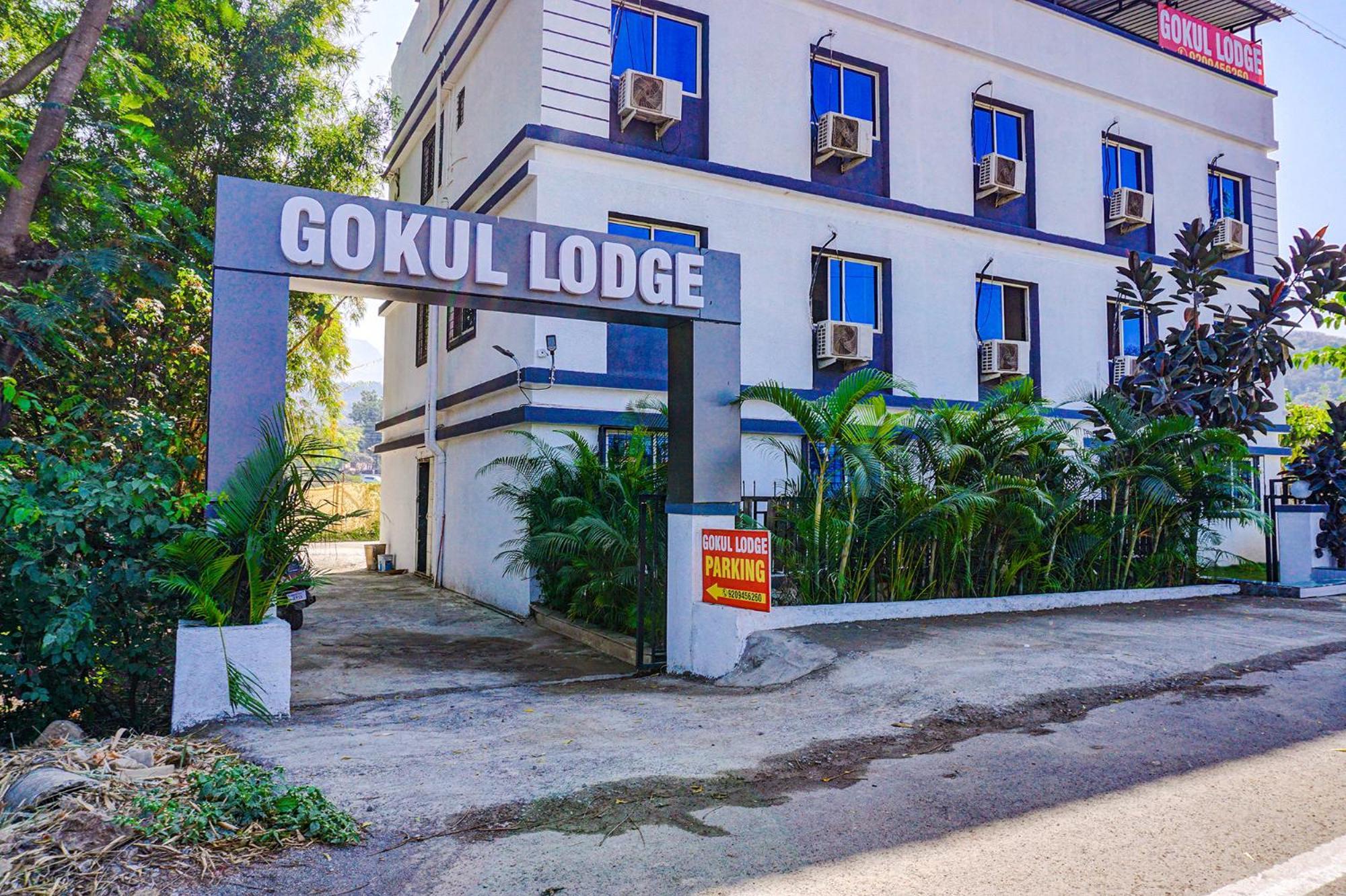 Fabhotel Gokul Lodge Gorhe Khurd Buitenkant foto